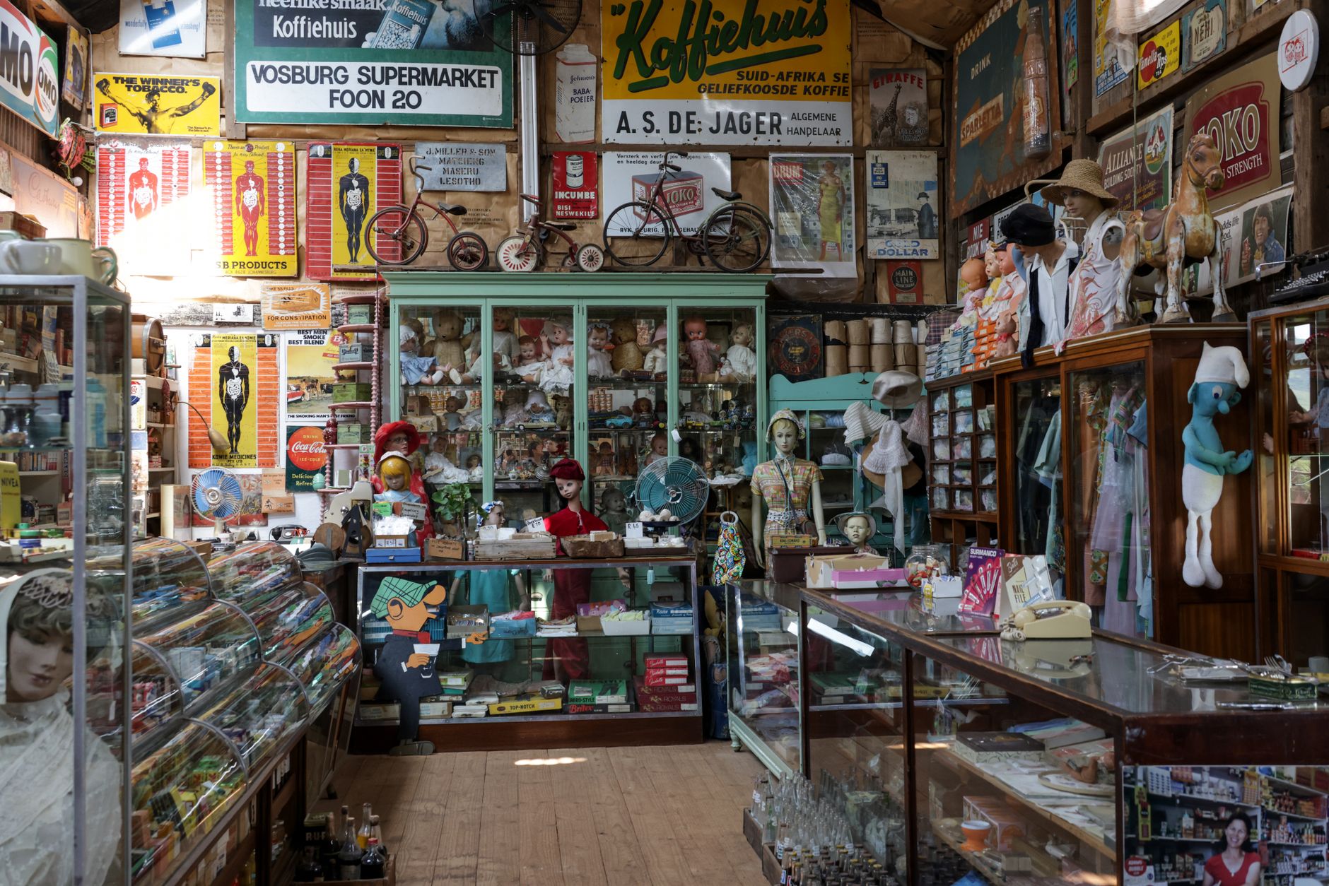 Antiquing & Gallery Day