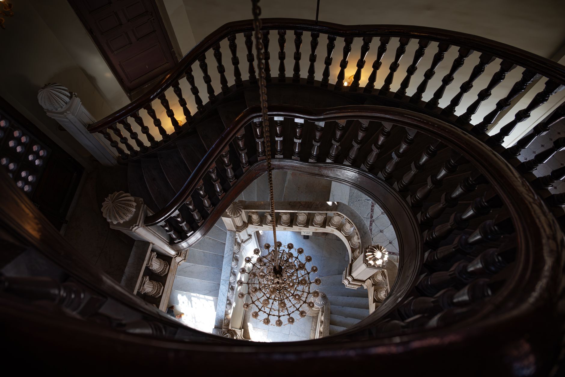Inside The Marlowe House