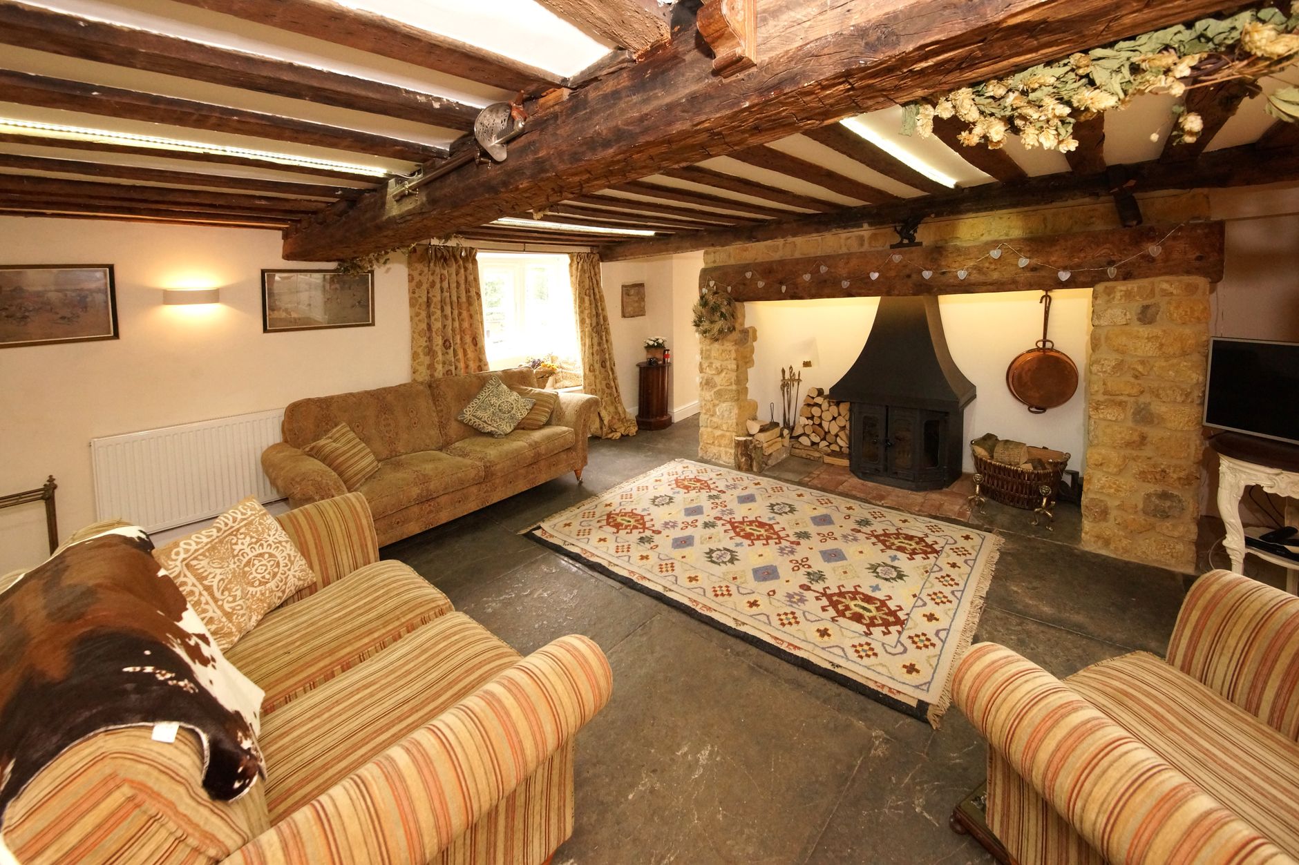 The Carriage House Suite